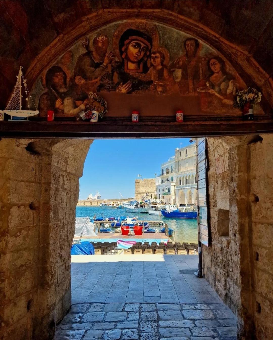 Guest House Santa Caterina Монополи Экстерьер фото
